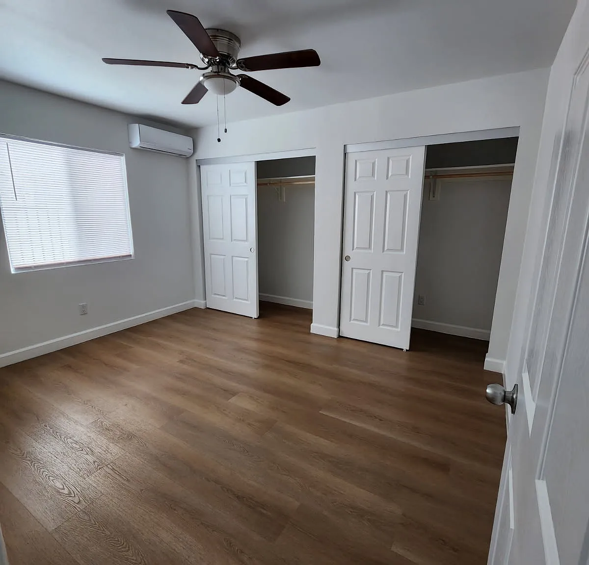 2 bed, 1050 sqft, $2,500 — Photo 4
