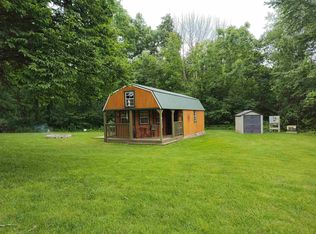 22196 Lost Ridge Ln, Gays Mills, WI 54631