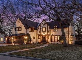 224 Oakwood Rd, Hopkins, MN 55343