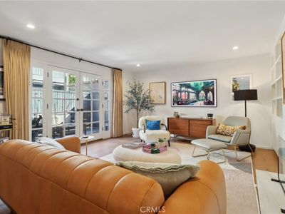 880 Hilldale Ave APT 9, West Hollywood, CA, 90069