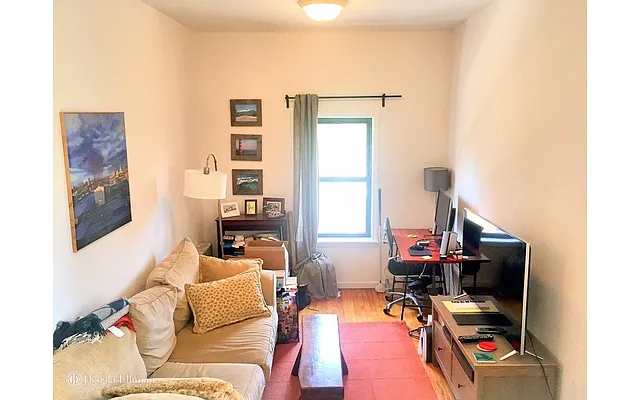 Rented by Douglas Elliman | media 25