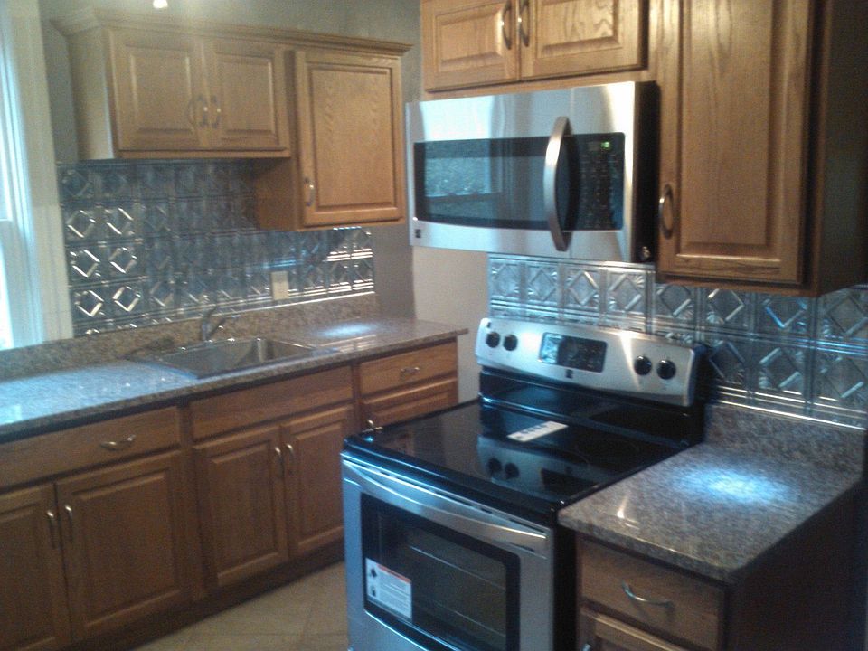 2nd image of 133 Brookfield Rd