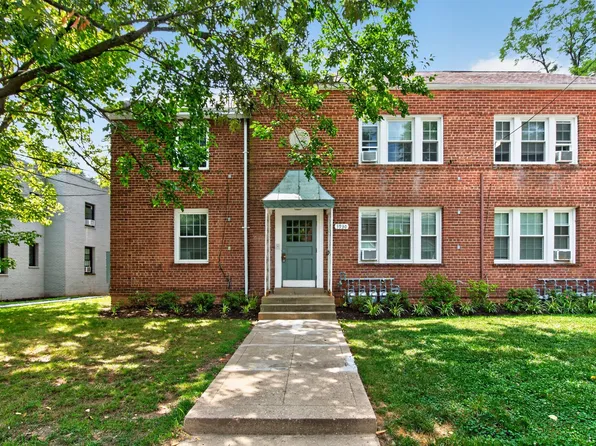 3930 W St NW, Washington, DC