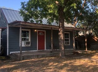 130 W Mesquite St, Dublin, TX 76446