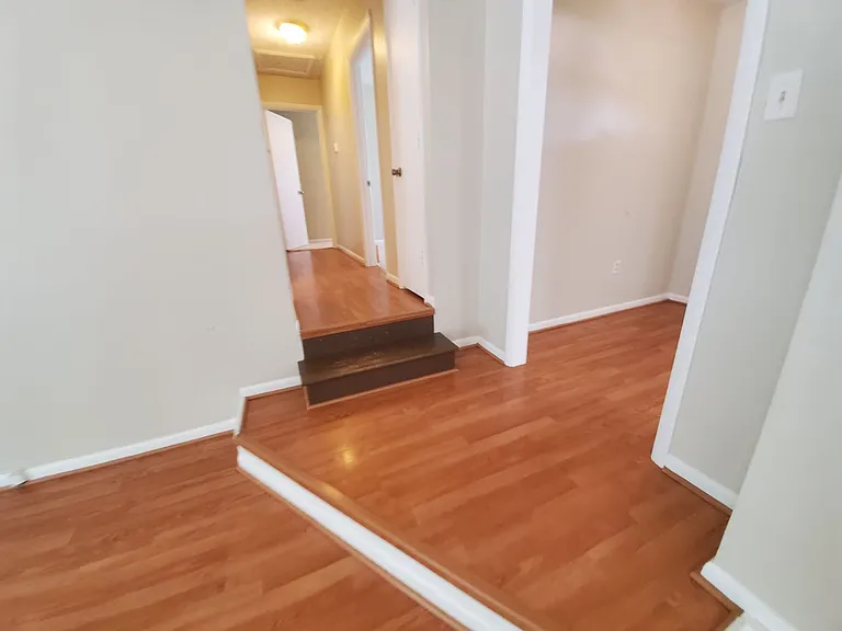 6400 Hollyhock Ct — Photo 16