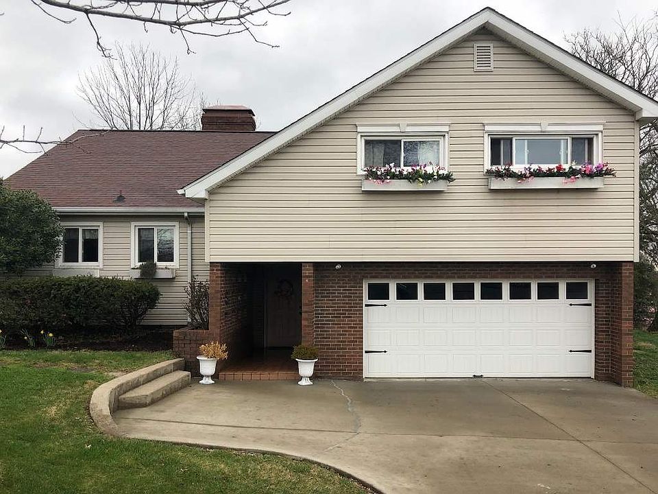 1st image of 105 Oakview Dr