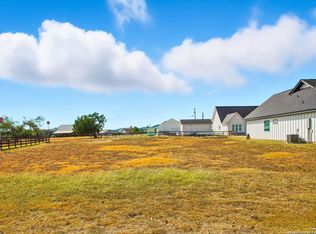 20 Tawny Oak LOT 20, Bandera, TX 78003