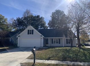 100 Salinas Ct, Summerville, SC 29483
