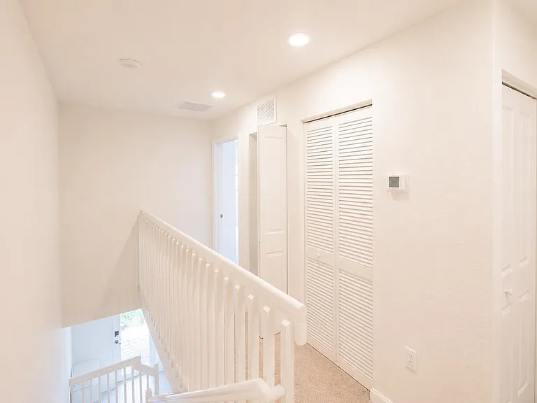 5085 SW 37th St — Photo 32
