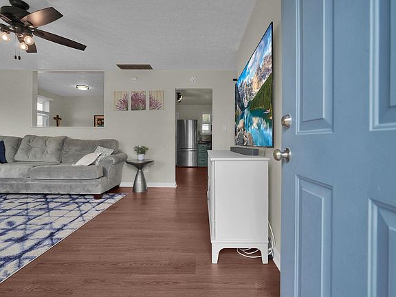 2nd image of 2690 Kenny Ln