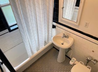 5 Haskell St APT 4, Cambridge, MA 02140