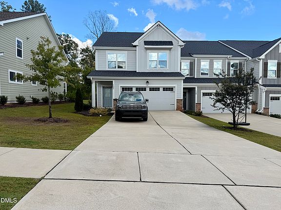 3rd image of 132 Sears Ridge Ln