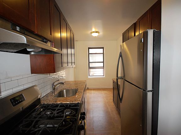 3rd image of 3388 Wayne Ave #51E