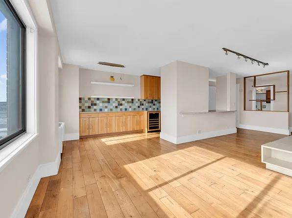 3671 Hudson Manor Ter APT 14J, Bronx, NY 10463