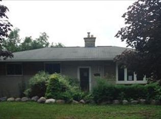 3717 Embarcadero St, Waterford, MI