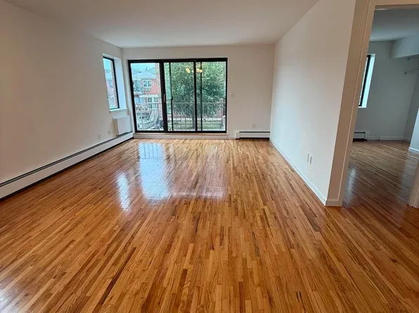 8717 21st Avenue image 1 of 13