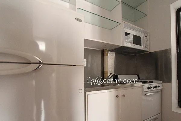 Rented by City Connections Realty | media 9