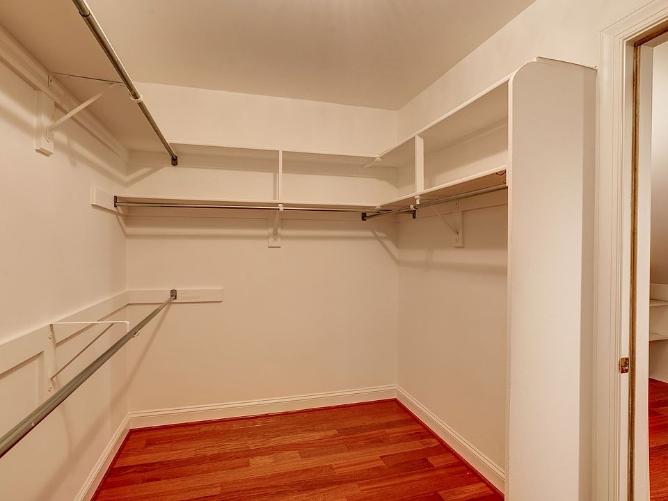 Master Bedroom Closet
