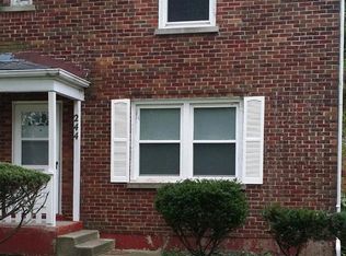 244 Beacon Pl, Munster, IN 46321