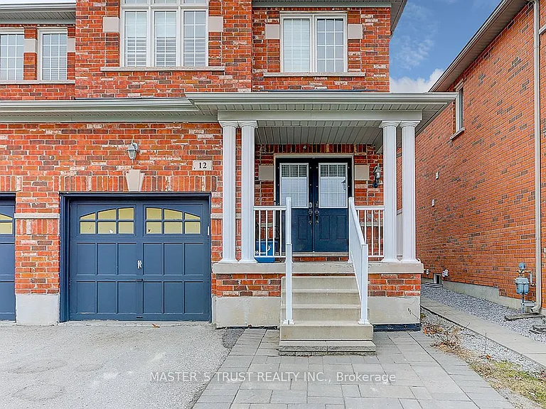 12 Glenbar Gdns — Photo 3