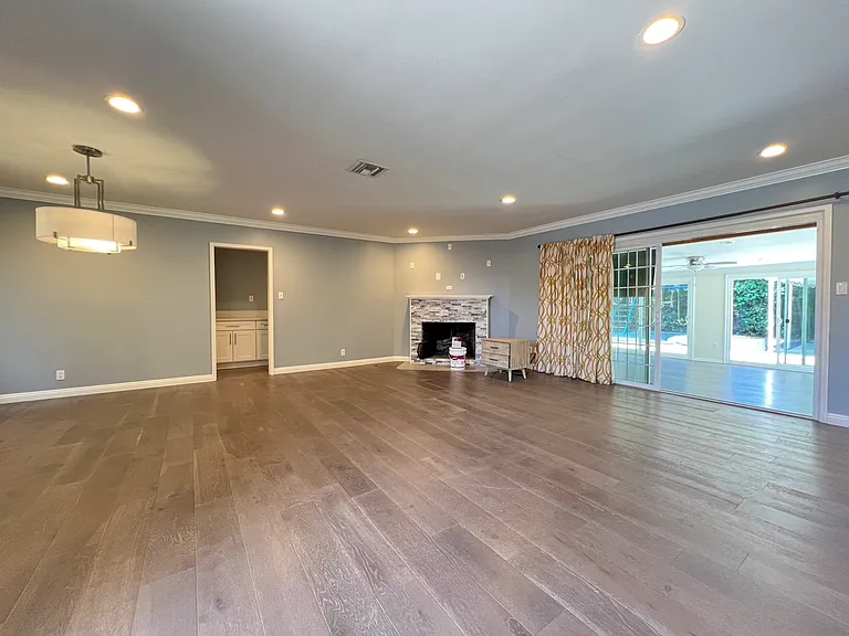 8749 Youngdale St — Photo 4