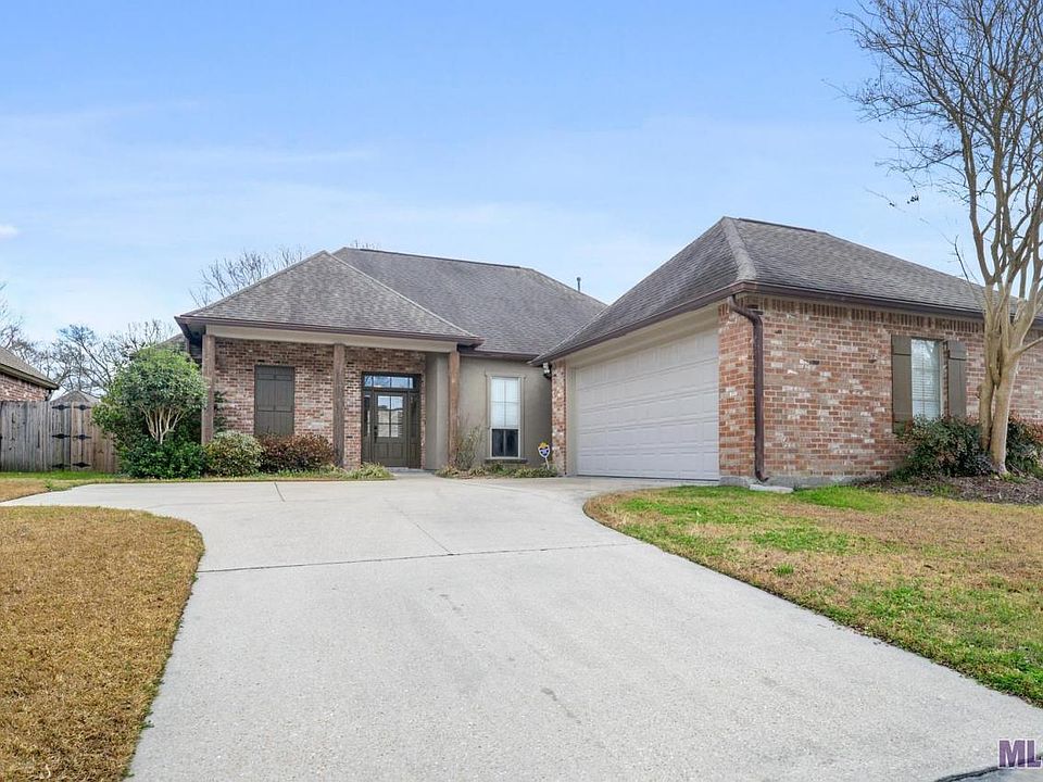 1st image of 5727 Parkknoll Place Dr