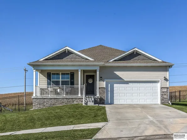 11622 S 191st Ave, Gretna, NE 68028