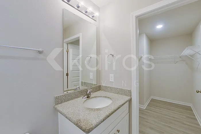 4758 Malay Cir — Photo 9