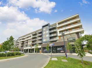 967 Whirlaway Cres #404, Langford, BC V9B 0Y1