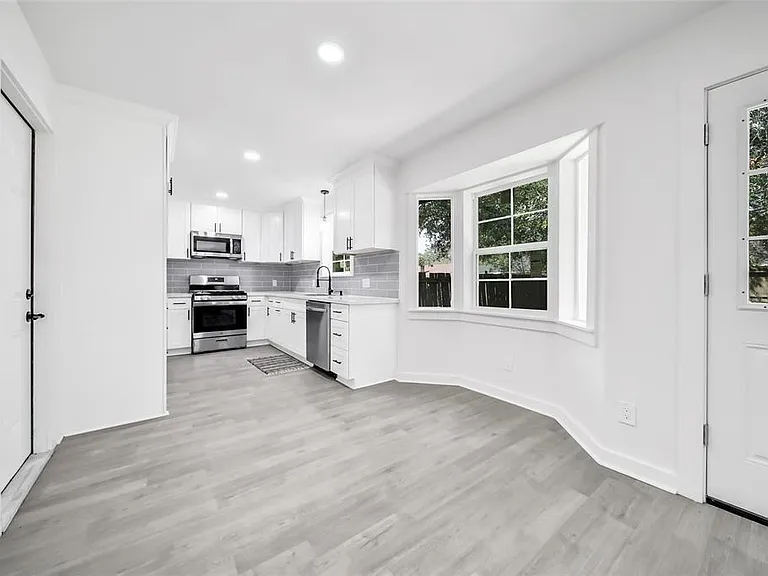3206 Whitesail Dr — Photo 9