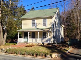 8 Narragansett Ave, Ossining, NY 10562