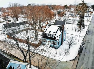 38 Autumn St, Gardiner, ME 04345