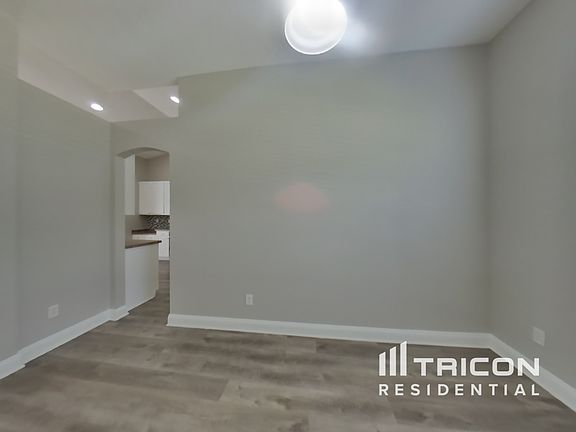 4th image of 11306 Wesley Lake Dr
