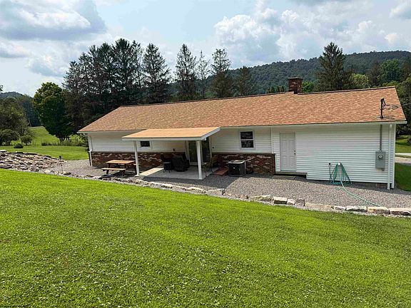 3rd image of 4048 Parsons Rd