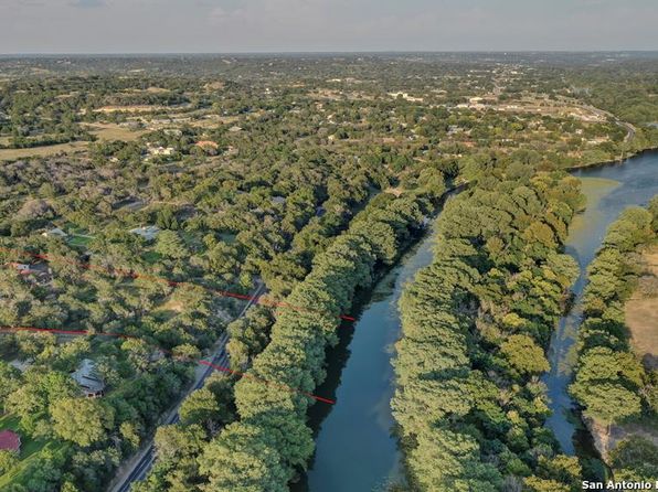 111 MAUK RD, Ingram, TX 78025