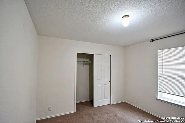 419 Aaron Ln — Photo 9