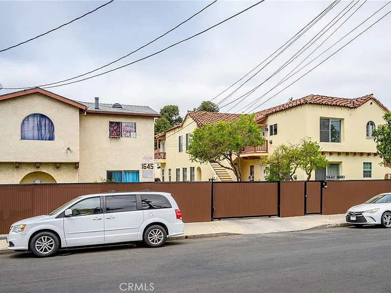 1641 S Catalina St #1/2 — Photo 1