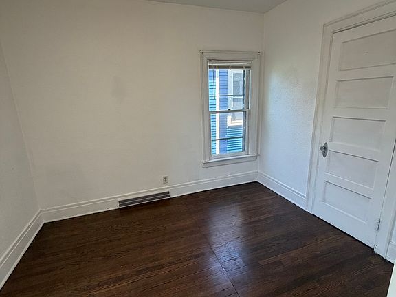 5th image of 53 Ardmore Pl #3