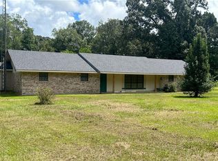 128 Kees Rd, Coushatta, LA 71019