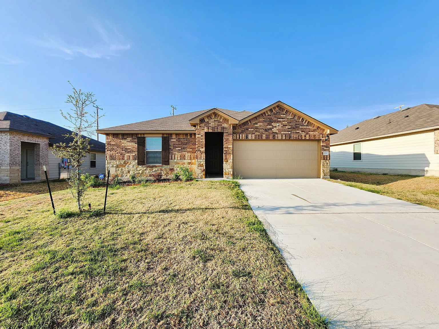 3 bed, 1435 sqft, $1,750 — Photo 3