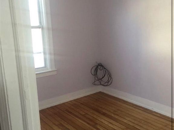 2nd image of 157 W 22nd St