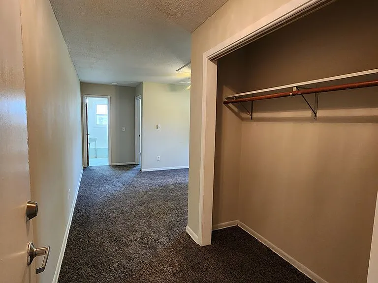 Sprint Depot Apartments — Photo 6