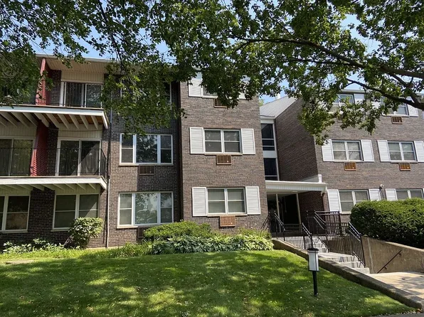 8700 Skokie Blvd #2L, Skokie, IL 60077