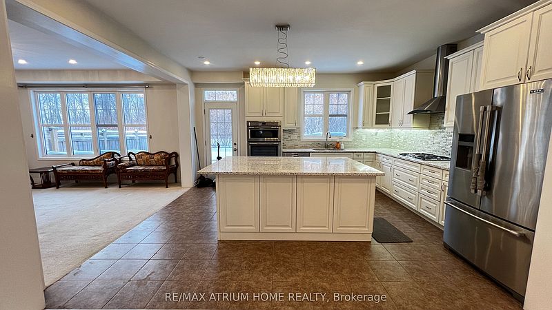 Kitchener House for rent - 6 Bedrooms — photo 7