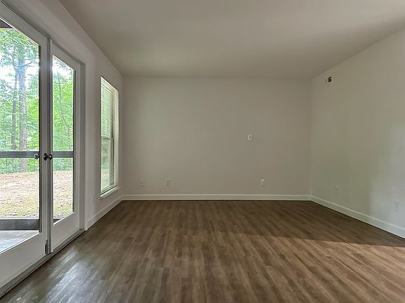 4th image of 1200 Trillium Cir #1110LPD