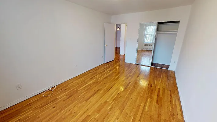 Rented by Metro Garden Realty NYC | media 39