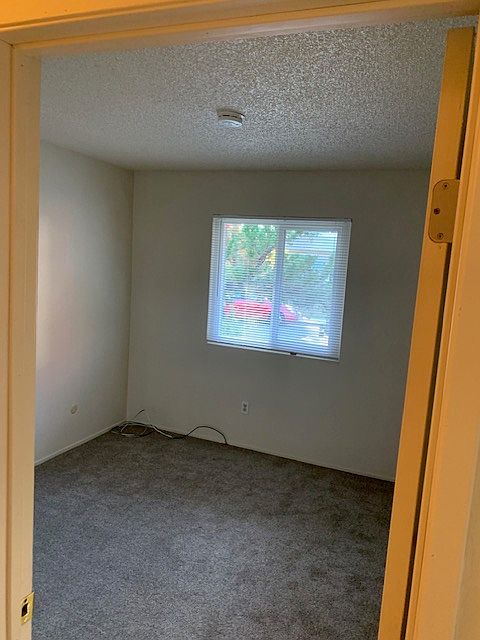1st image of 5065 Charmian Dr