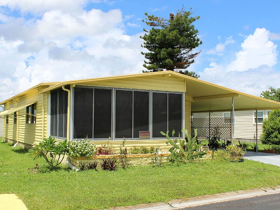 Huge home on a Spacious Lot