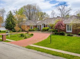 10 Fairway Dr, Greenville, PA 16125