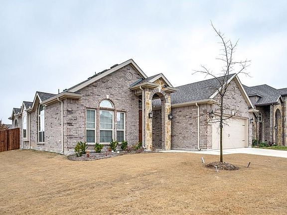 2nd image of 1624 Scarlet Crown Dr